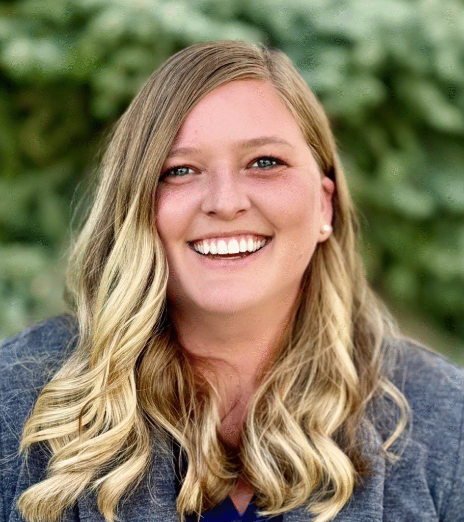 Karianne Larson, LPC (Colorado), Therapist